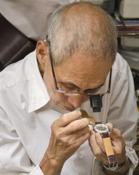 克拉克·盖博-天津萧邦维修服务中心制表师