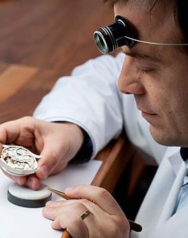 郎佛罗·迪兹-南京萧邦维修服务中心制表师